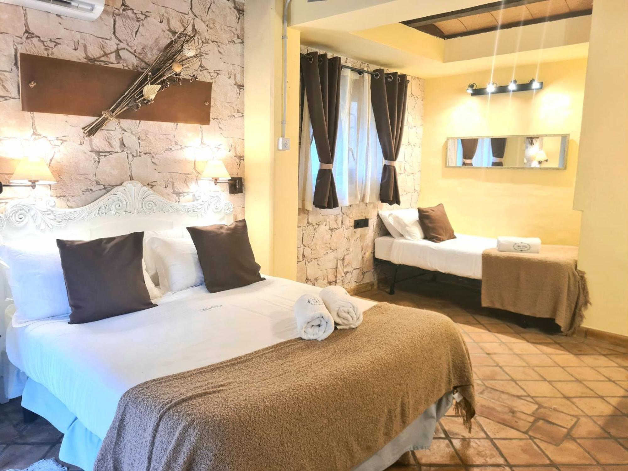 Hotel Rural & Spa Mas Prat Ла-Валь-де-Біанья Номер фото